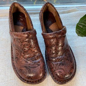 BOC Embossed Clogs Peggy Shoes Brown Vegan Leather C45789 Slip On Women's S7.5